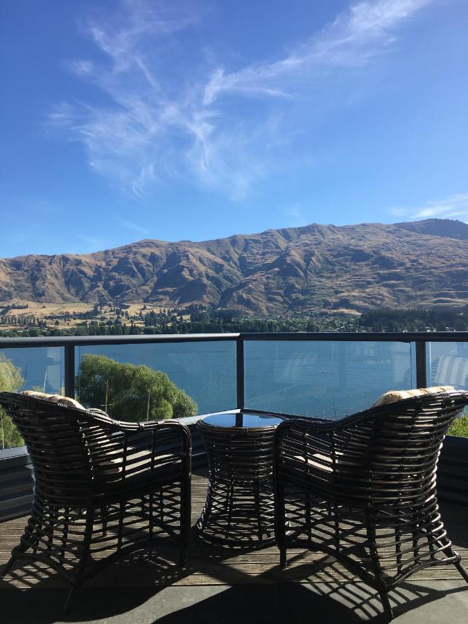 Luxury On Lakeside Wanaka Exteriör bild